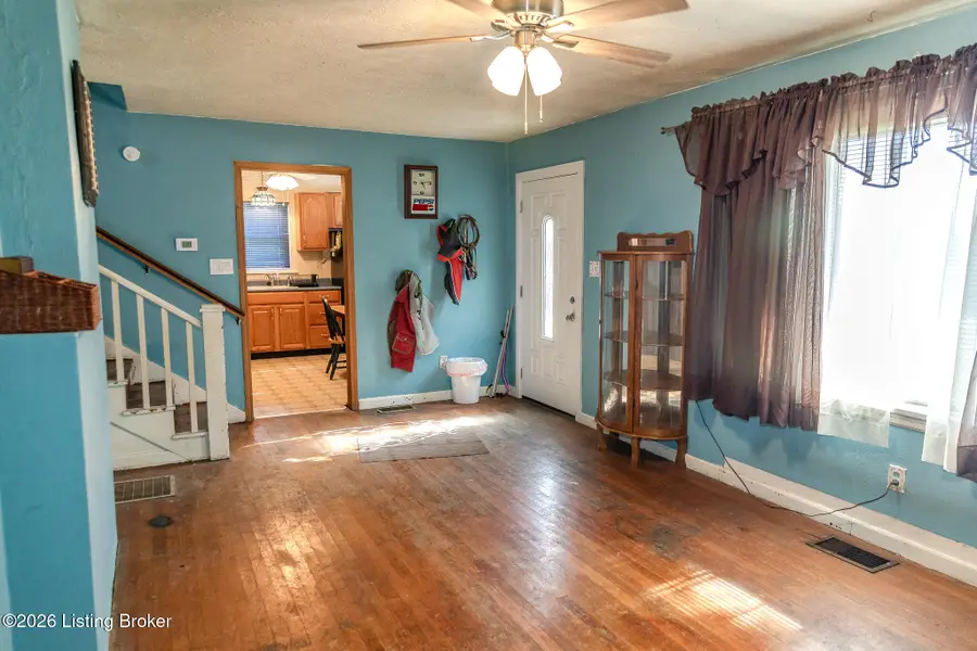 45 Howard St, Austin, IN 47102 - #3