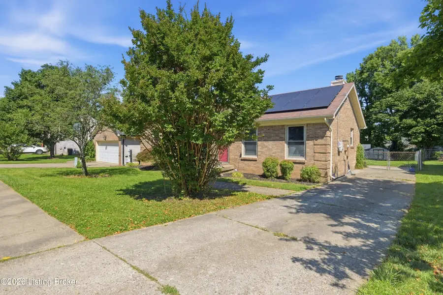 10305 Vantage Rd, Louisville, KY 40299 - #3