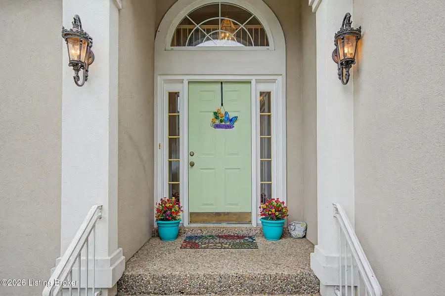 8408 Biggin Hill Ln, Louisville, KY 40220 - #3