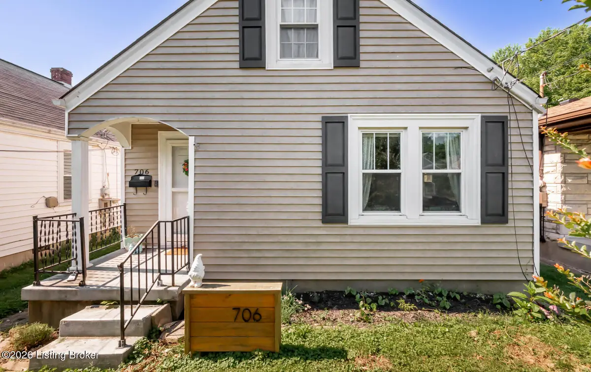 706 Camden Ave, Louisville, KY 40215 - #1
