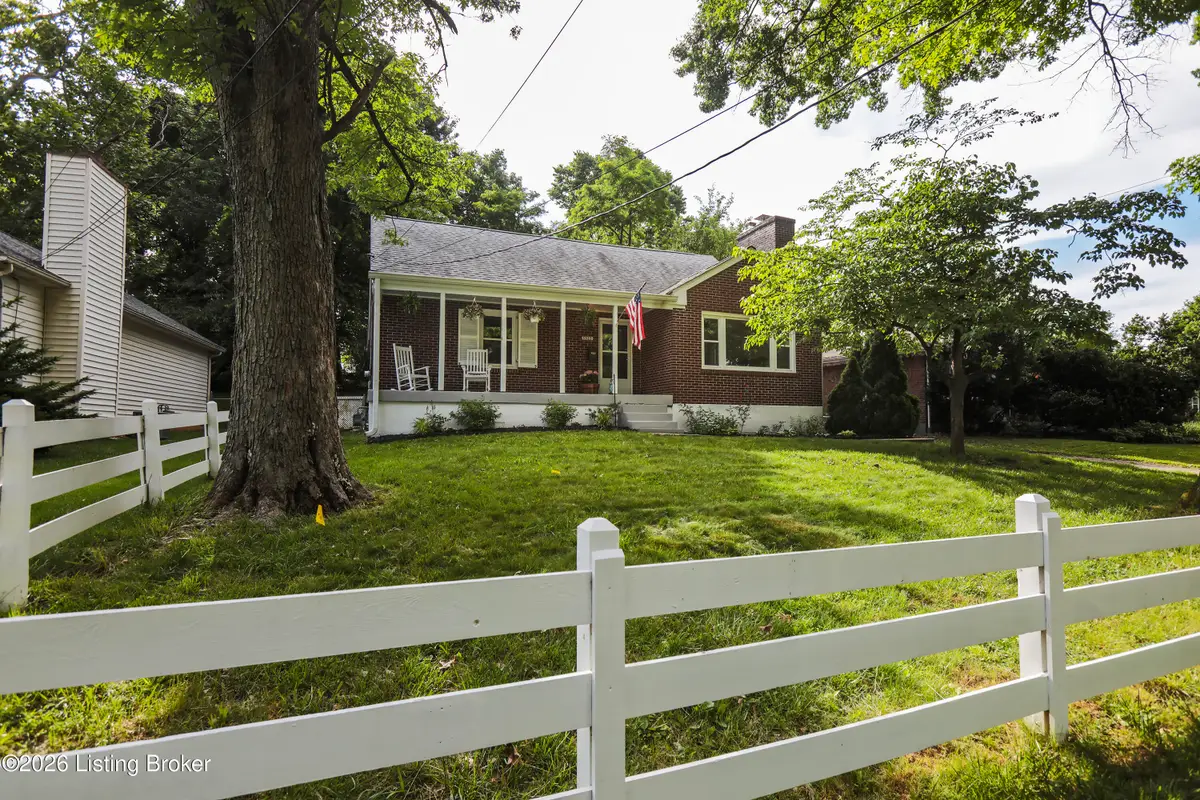 3323 Dell Rd, Louisville, KY 40299 - #1