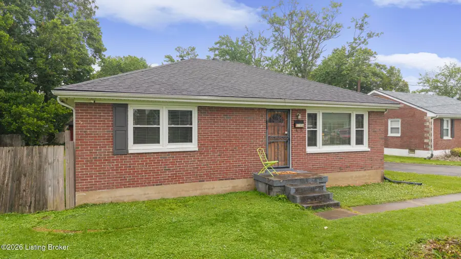 1703 Cardinal Ct, Louisville, KY 40216 - #2