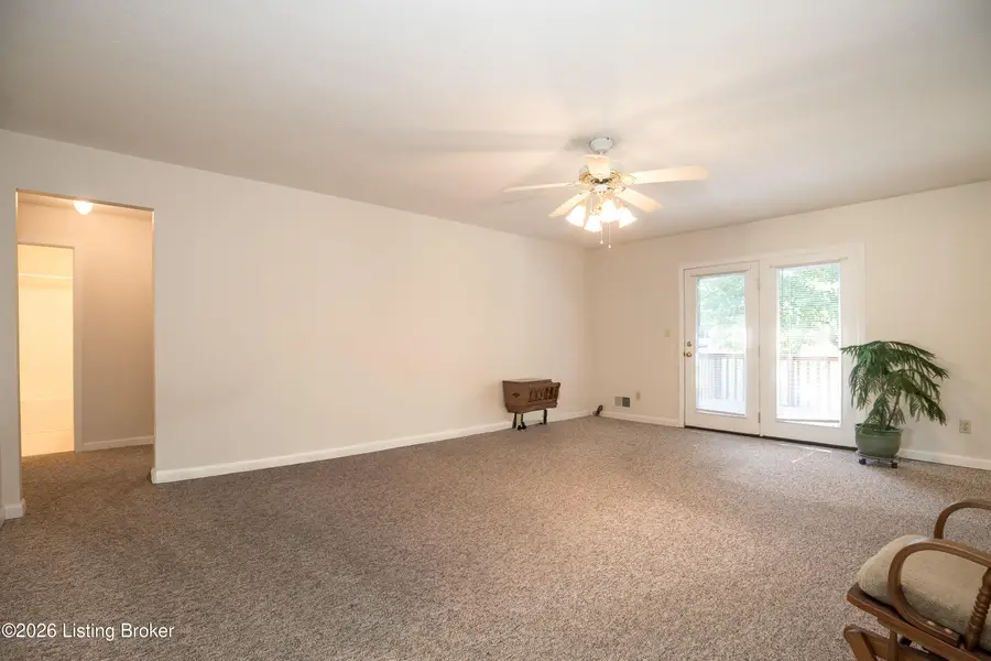 10835 Dorton Dr, Louisville, KY 40272 - #2