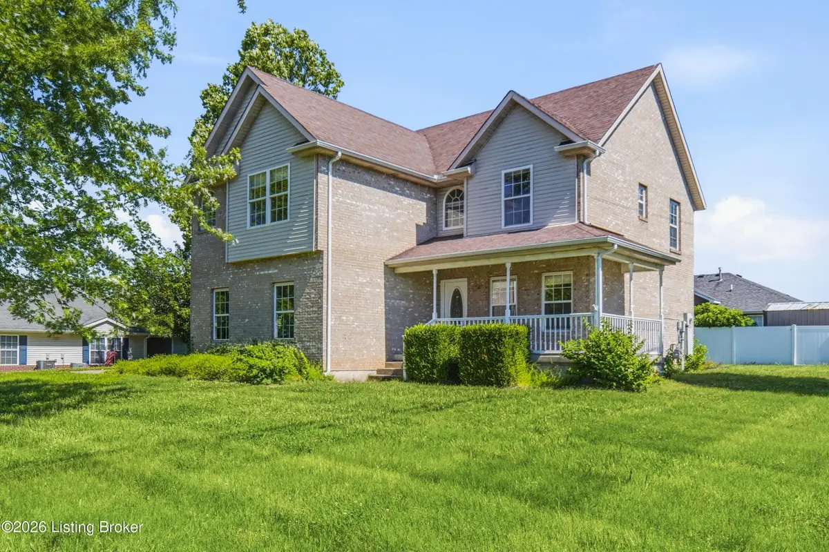 270 W Emerald Cir, Mount Washington, KY 40047 - #1