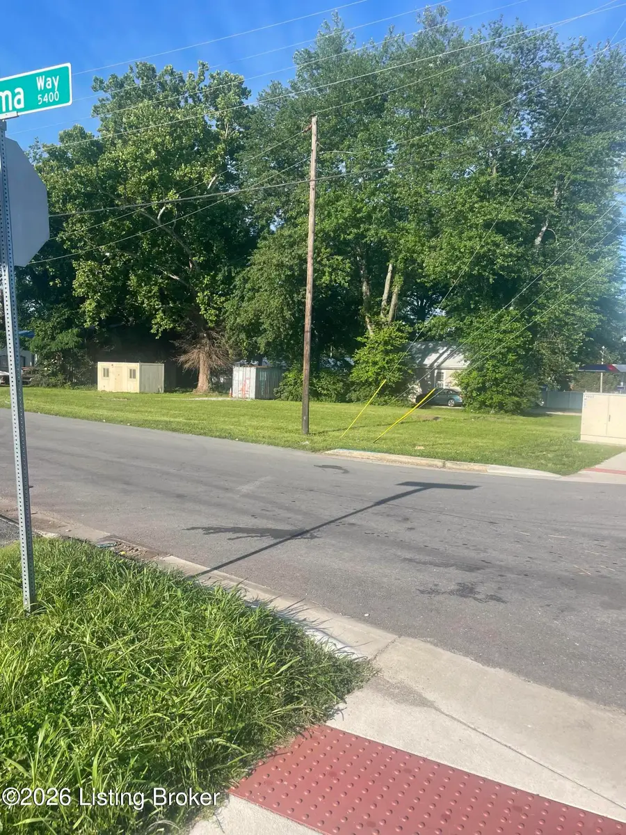 4002 E Indian Trail, Louisville, KY 40213 - #2