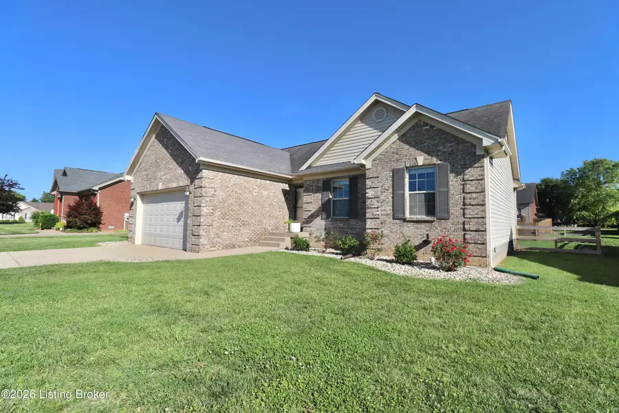 145 Glen Ridge Dr, Mount Washington, KY 40047 - #2