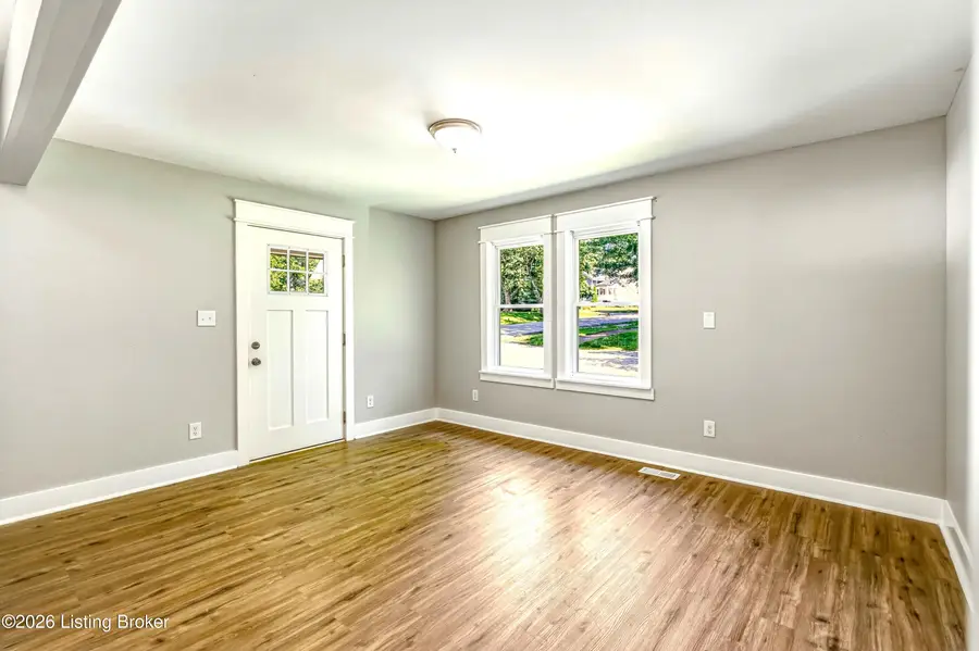400 Maple Ct, La Grange, KY 40031 - #3