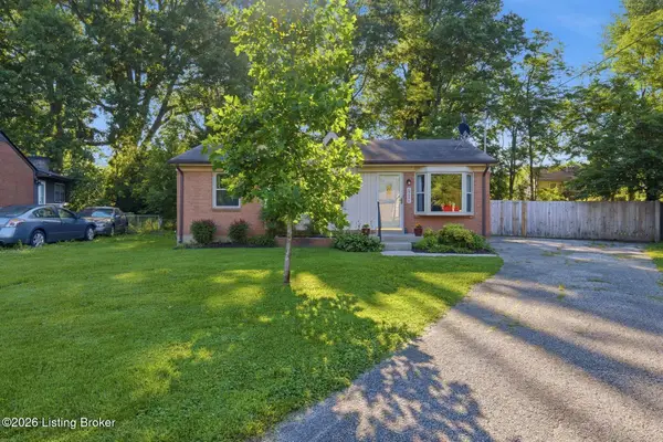 7605 Nannette Ct, Louisville, KY 40258