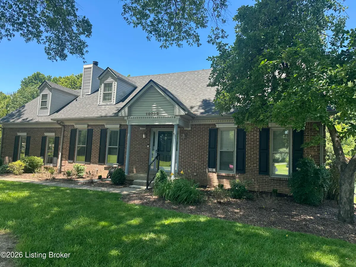 10705 Sevenoaks Dr, Louisville, KY 40241 - #1