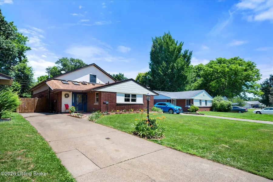 9713 Galene Dr, Louisville, KY 40299 - #2