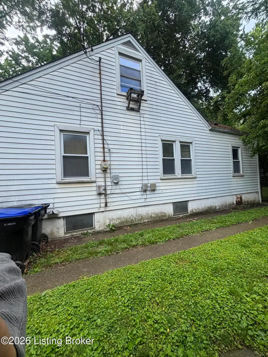 1233 Phyllis Ave, Louisville, KY 40215 - #2