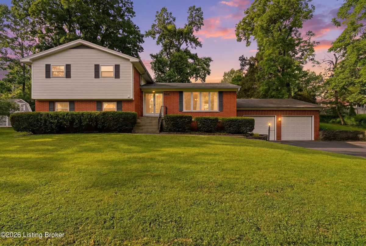 5201 Cool Brook Rd, Louisville, KY 40291 - #1