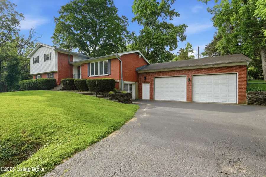5201 Cool Brook Rd, Louisville, KY 40291 - #3