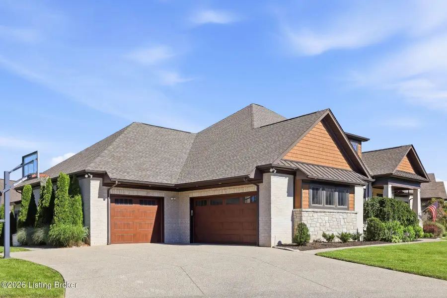 3516 Meadow Bluff Way, Louisville, KY 40245 - #2