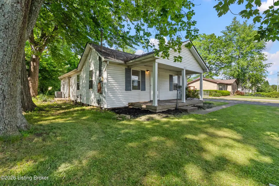 3613 Mud Ln, Louisville, KY 40229 - #3