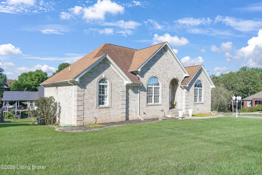 6700 Fenwick Dr, Louisville, KY 40228 - #2