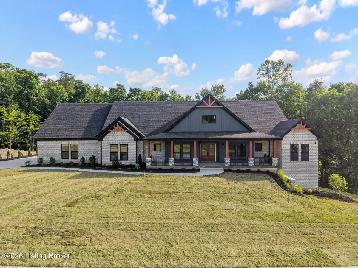 6002 Timbers Dr, Georgetown, IN 47122 - #1