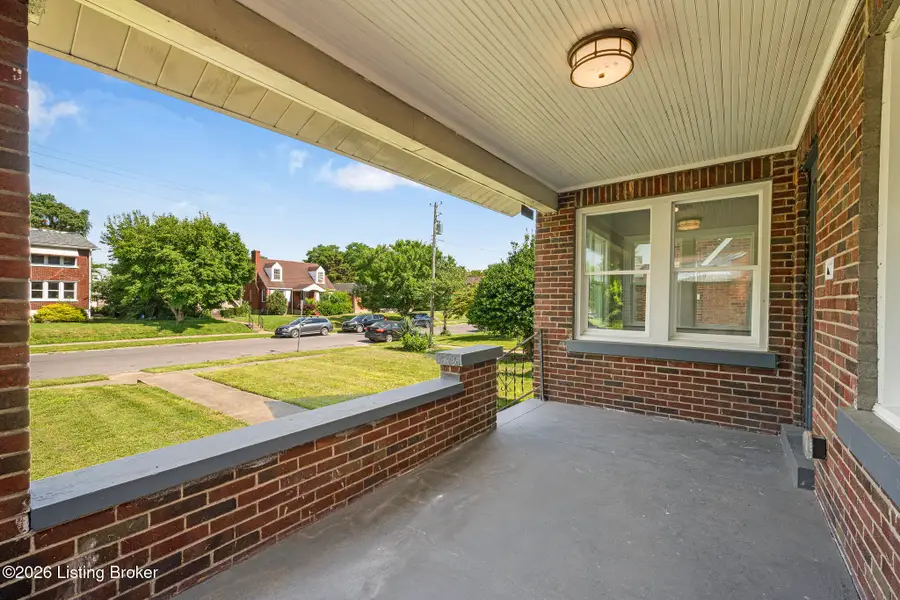 728 S 39th St, Louisville, KY 40211 - #3