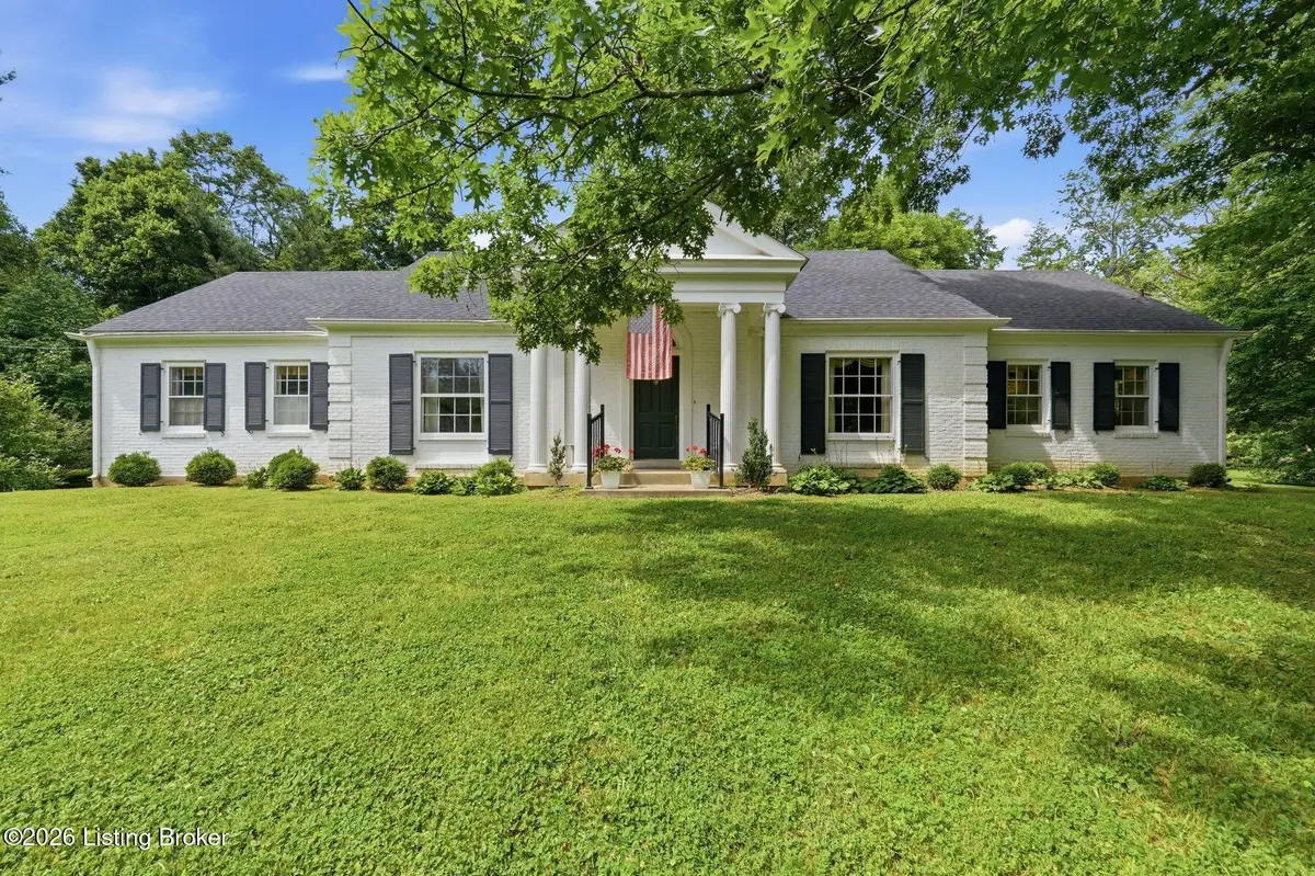 11901 Woodland Rd, Anchorage, KY 40223 - #1