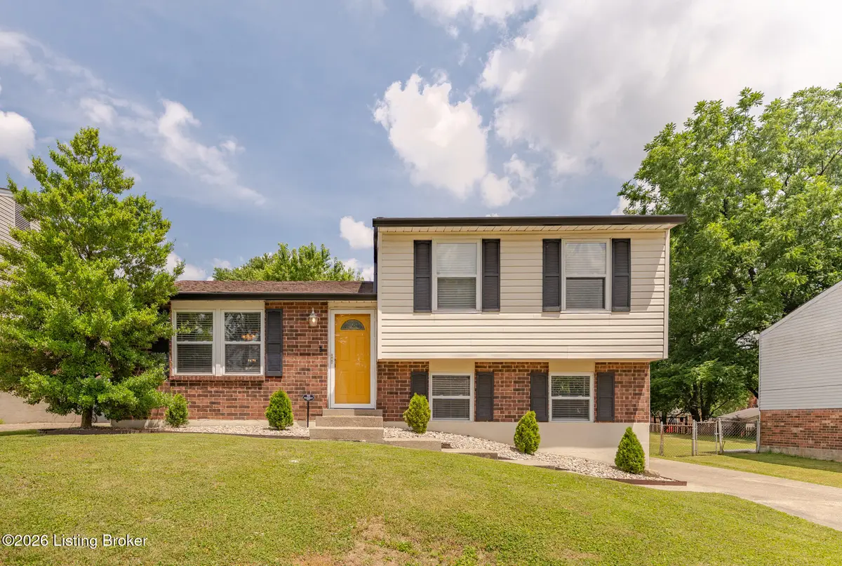 8813 Running Fox Cir, Louisville, KY 40291 - #1
