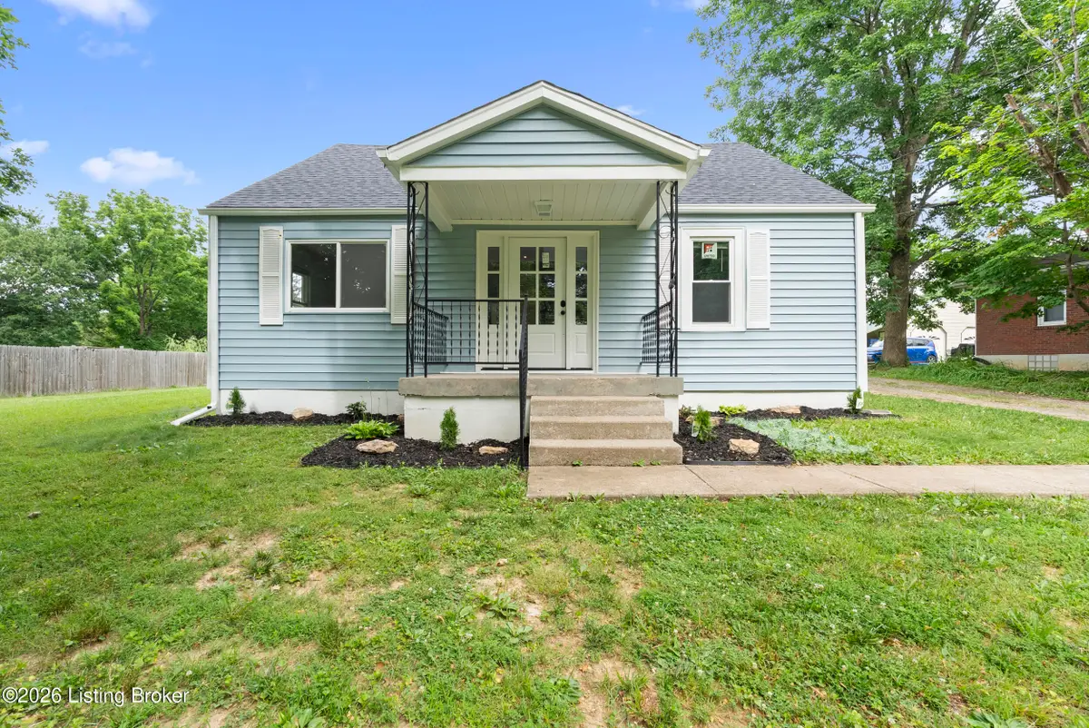 8809 Maple Rd, Louisville, KY 40229 - #1