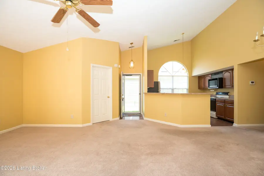 9103 Hampton Ridge Ct, Louisville, KY 40220 - #3