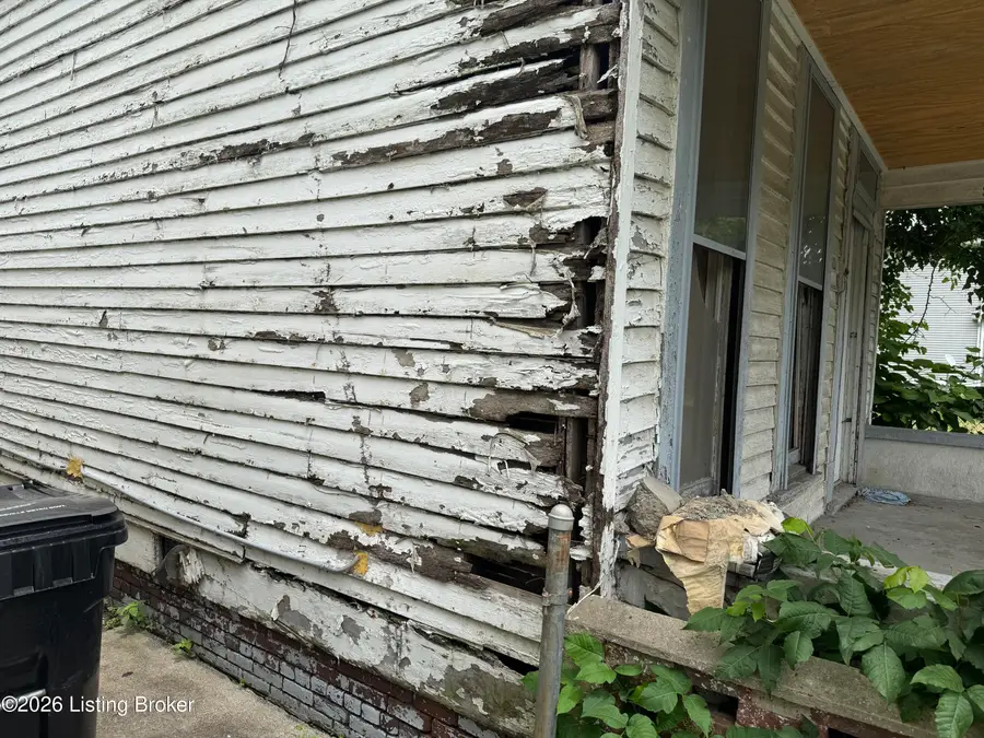 2423 Cedar St, Louisville, KY 40212 - #3