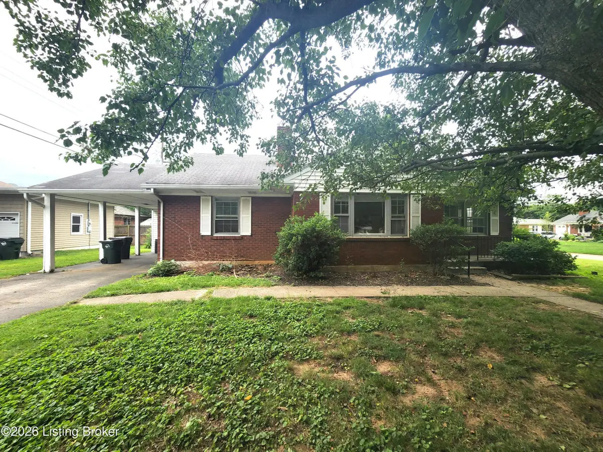 3701 Plymouth Rd, Louisville, KY 40207 - #1