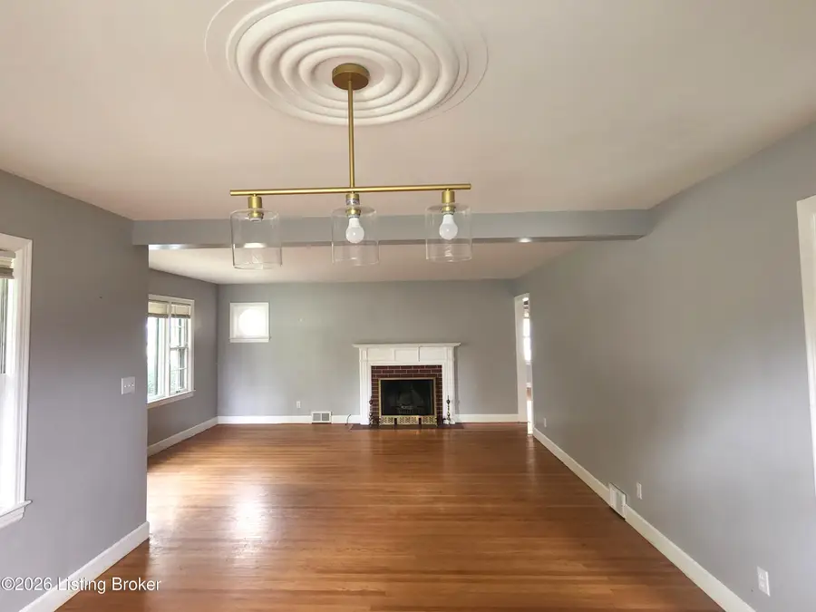 3701 Plymouth Rd, Louisville, KY 40207 - #3