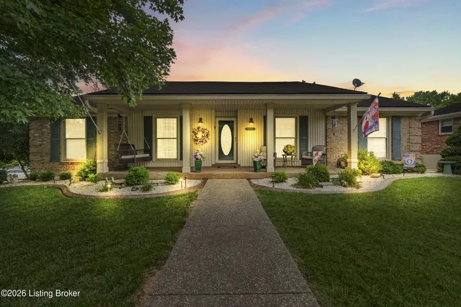 8310 Delightful Ct, Louisville, KY 40291 - #2
