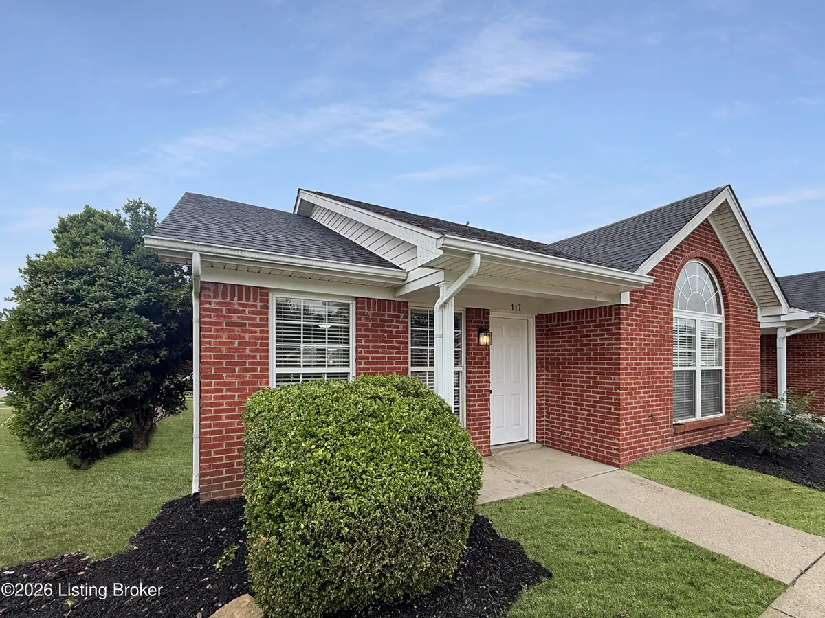117 Woodlake Ct, Mount Washington, KY 40047 - #1