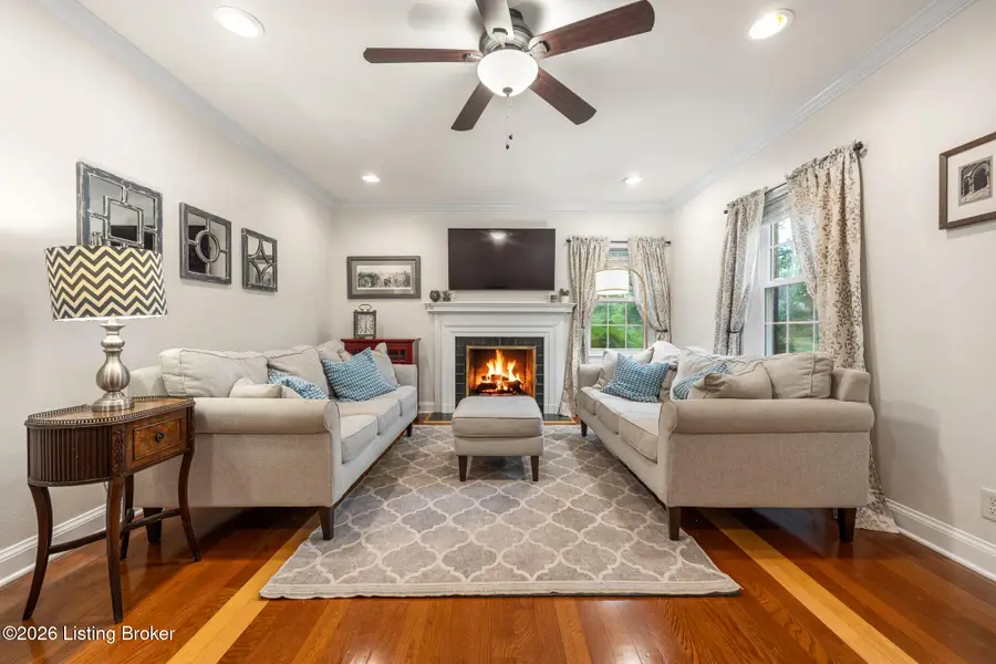 216 Sage Rd, Louisville, KY 40207 - #2