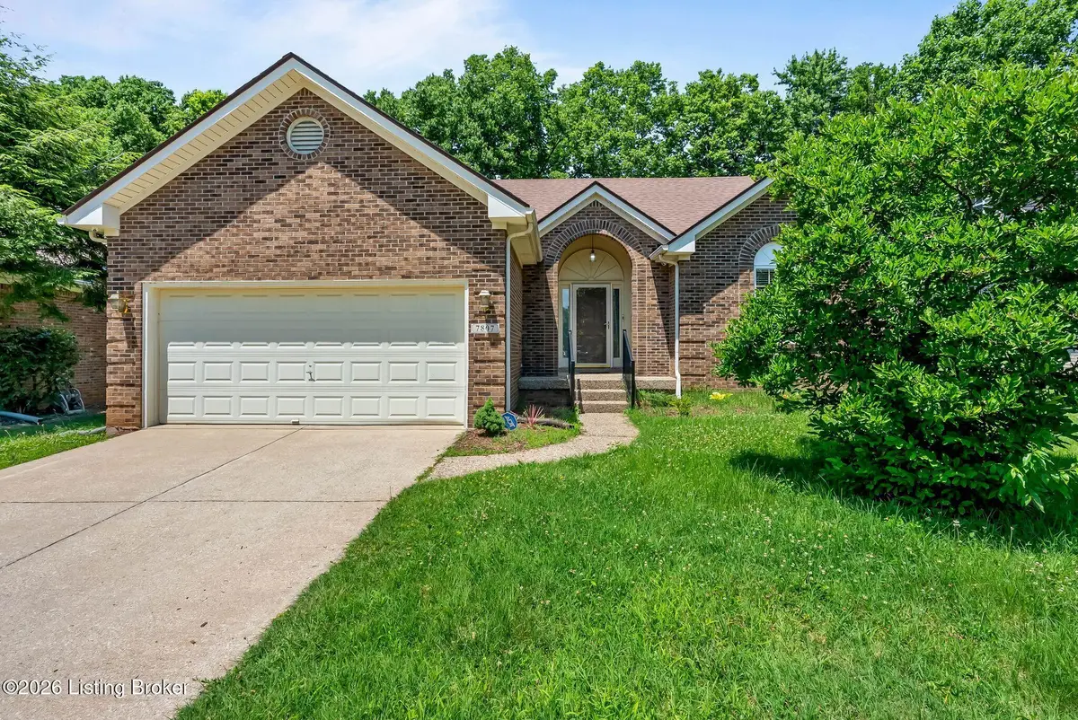 7807 Ridgehurst Pl, Louisville, KY 40299 - #1