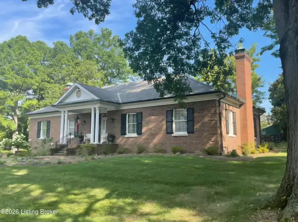 5523 Apache Rd, Louisville, KY 40207