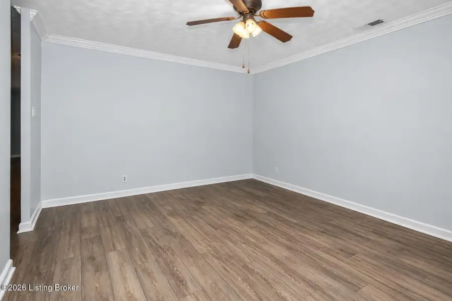 4824 Brenda Dr, Louisville, KY 40219 - #3