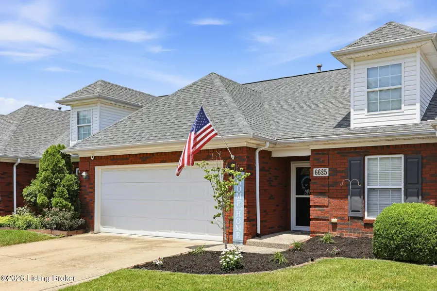 6625 Woods Mill Dr, Louisville, KY 40272 - #2