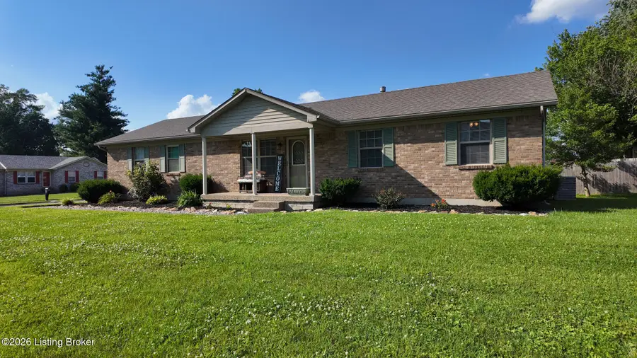 4613 Braves Ln, Louisville, KY 40272 - #2