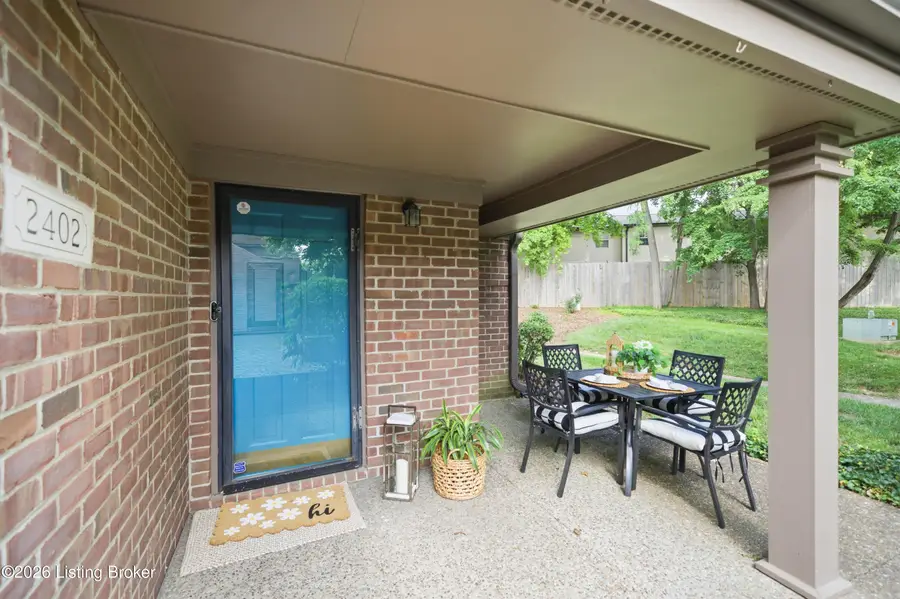 2402 Eastbridge Ct, Louisville, KY 40223 - #3