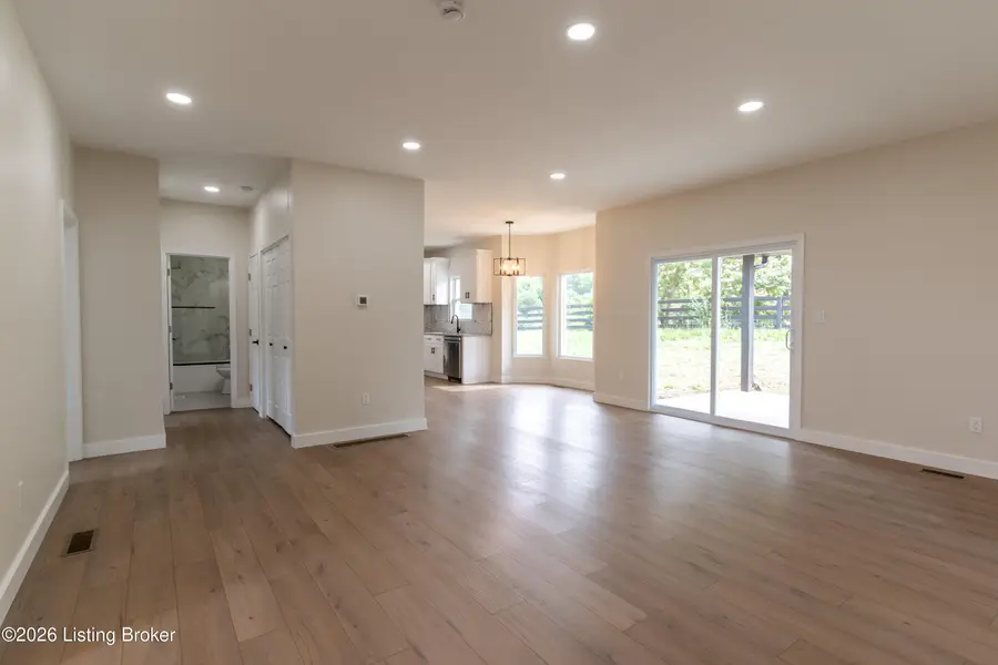 7605 Pauls View Pl, Louisville, KY 40228 - #3