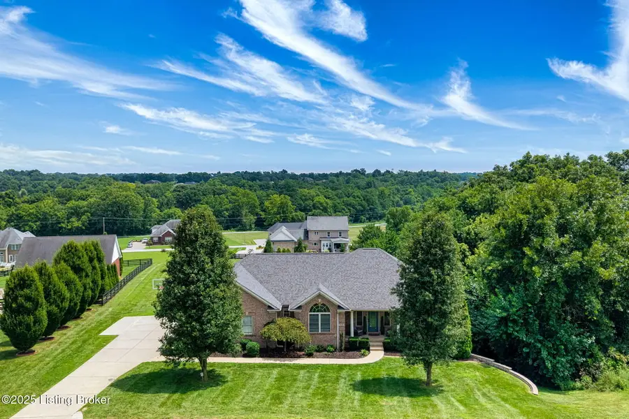 354 Peach Orchard Cir, Fisherville, KY 40023 - #2