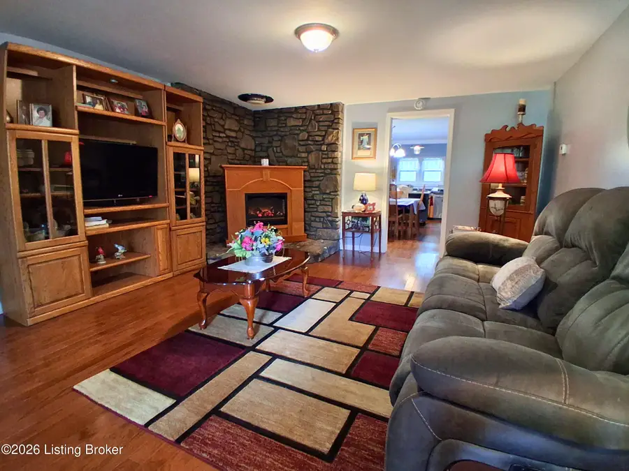 300 Dutchmans Creek Rd, Taylorsville, KY 40071 - #3