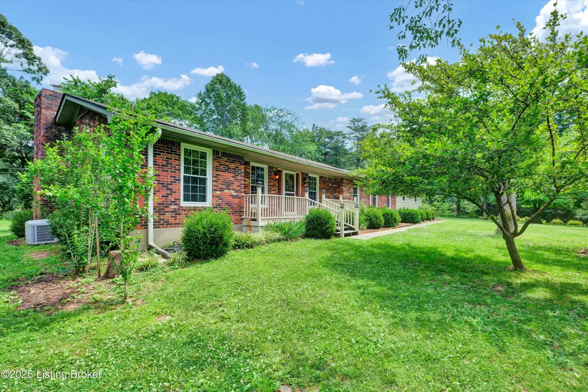 183 Vivian Way, Mount Washington, KY 40047 - #1