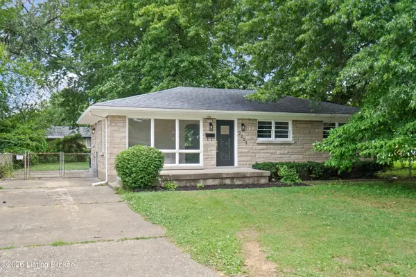 2203 Thurman Dr, Louisville, KY 40216