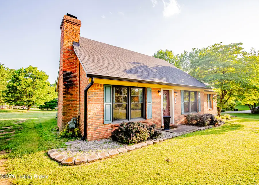 164 Quartermouse Rd, Shepherdsville, KY 40165 - #2