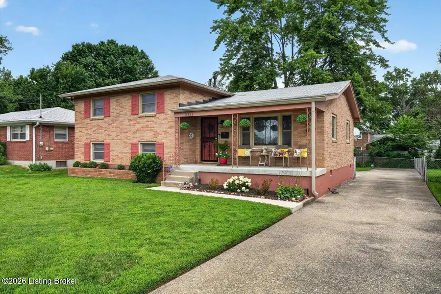 3911 Serene Way, Louisville, KY 40219 - #2