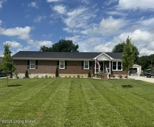 380 Oakrun Dr, Mount Washington, KY 40047 - #1