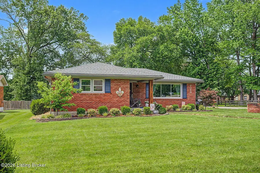 7319 Nottoway Cir, Louisville, KY 40214 - #2