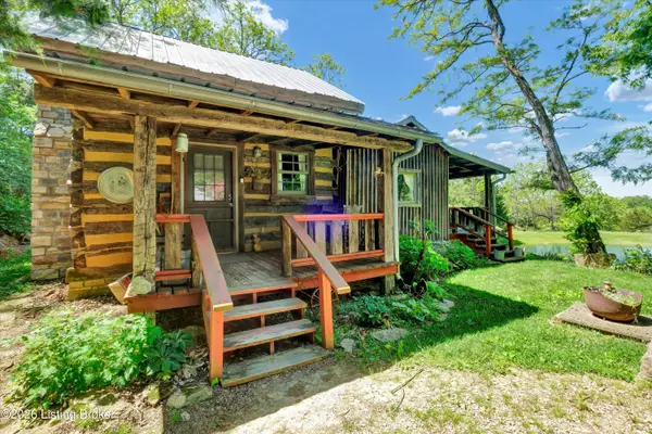 2945 N Greenbrier Rd, Madison, IN 47250