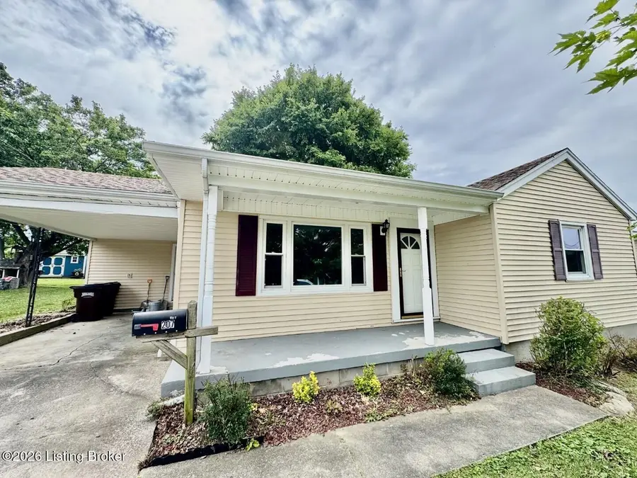 207 Rizer Ave, Springfield, KY 40069 - #2