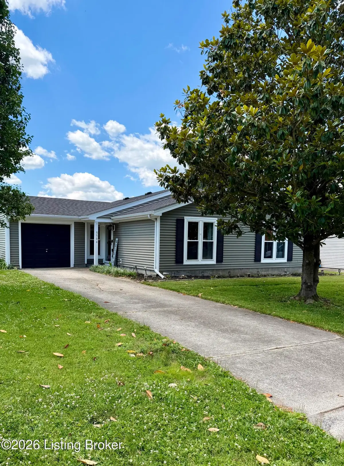 5504 Gaskin Ct, Louisville, KY 40229 - #1